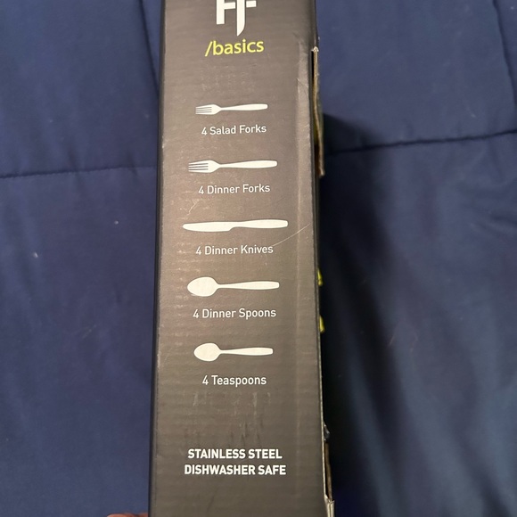 HAMPTON FORGE • 20 Piece Silverware • Stainless Steel • - Picture 3 of 5